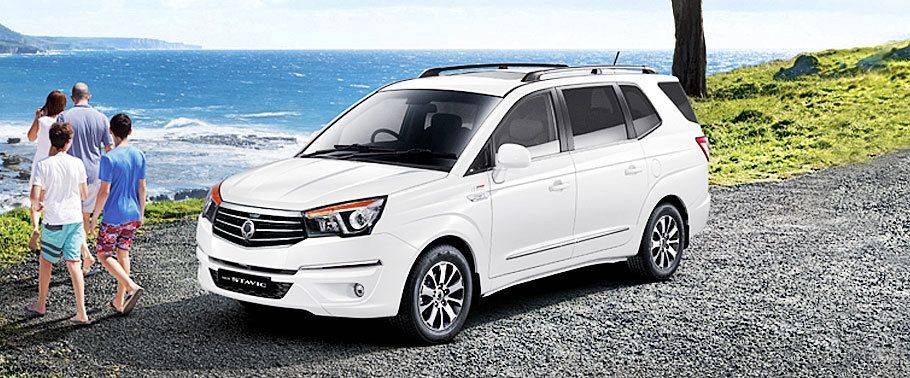 SsangYong Stavic White SsangYong Stavic White