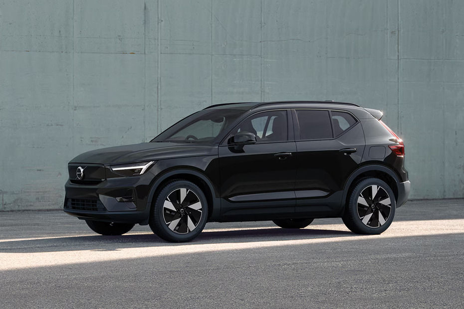 Volvo EX40 Onyx Black