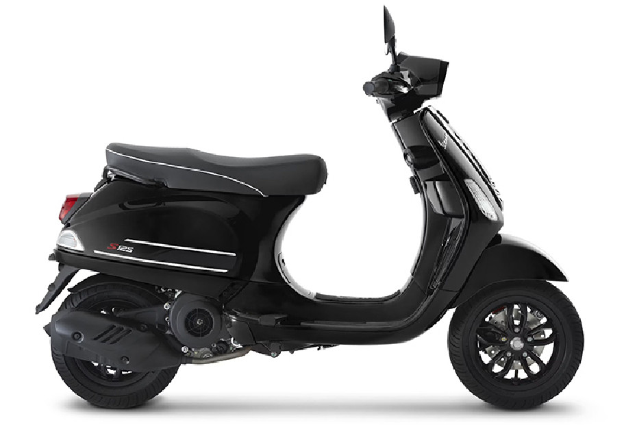 เวสป้า S Black Vulcano