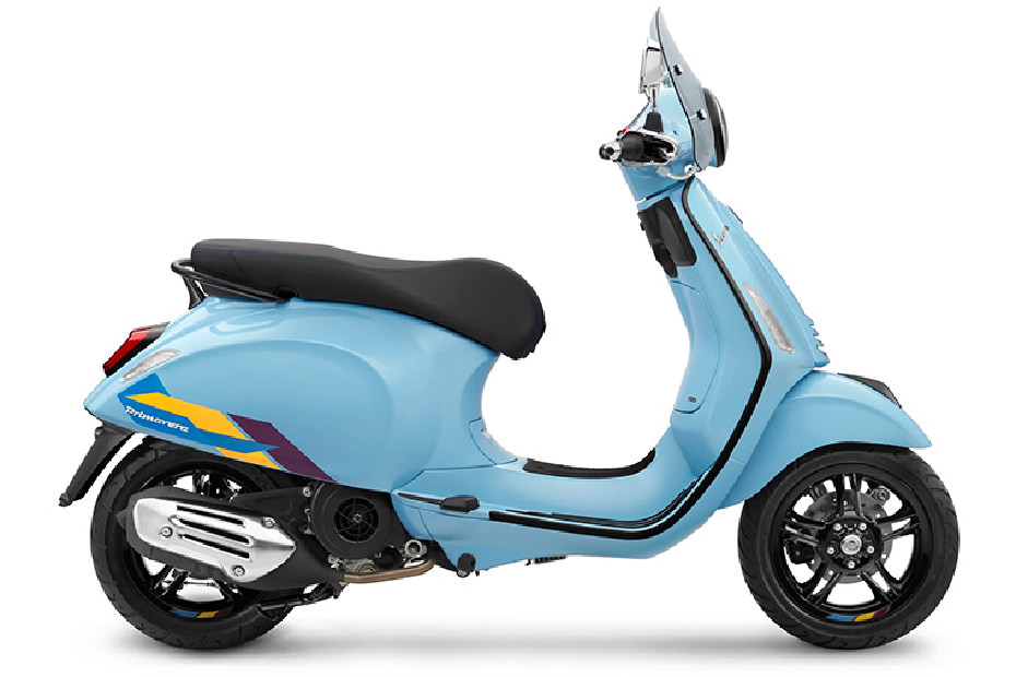 Vespa Primavera Blue Capri