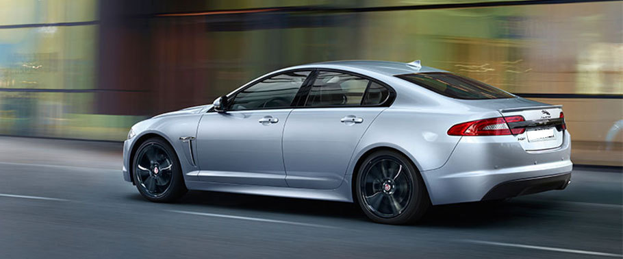 เอ็กซ์เอฟ พรีเมียม ลักชัวรี่ ออลดับบลิวไดรฟ์ (เอดับบลิวดี) Side view