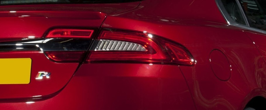 เอ็กซ์เอฟอาร์ Tail light