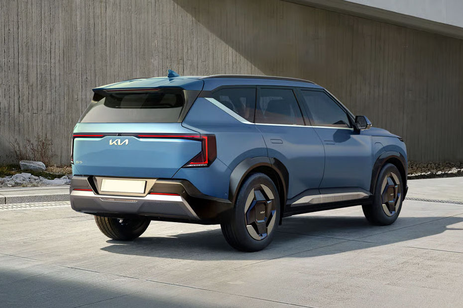 EV5 Rear angle view EV5 Rear angle view