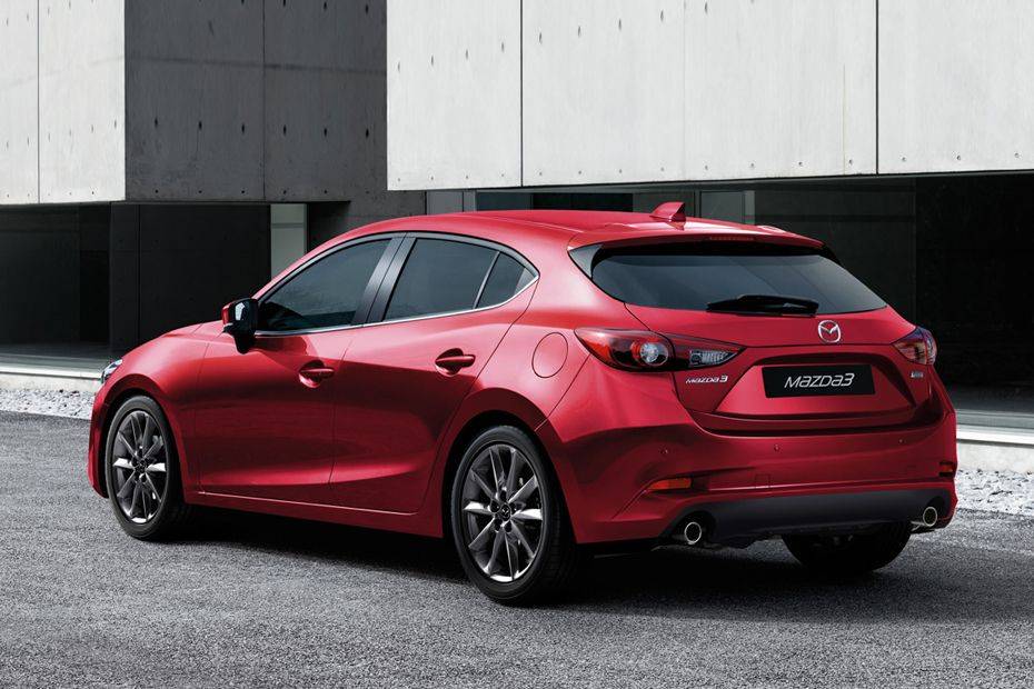 Mazda 3 fastback