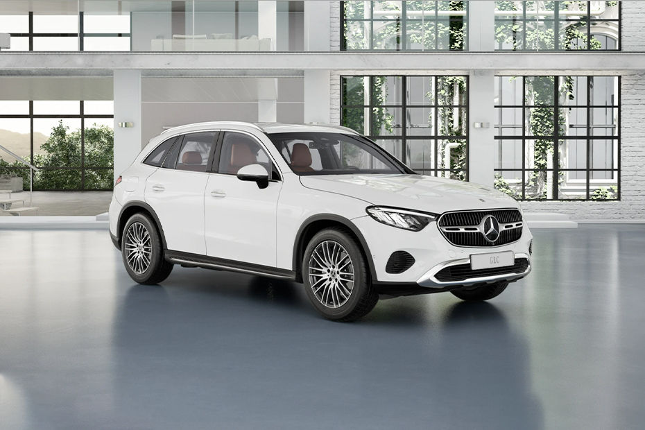 Mercedes-Benz GLC Front Cross Side View