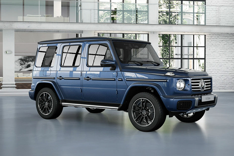 Mercedes-Benz G-Class Front Cross Side View