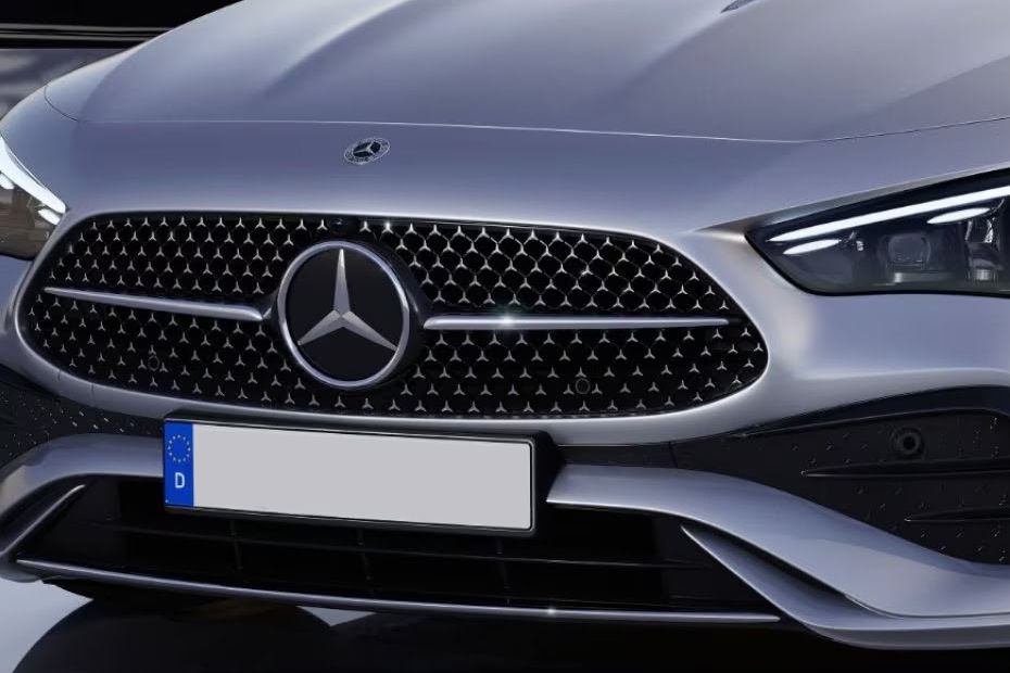 CLE Coupe Grille View