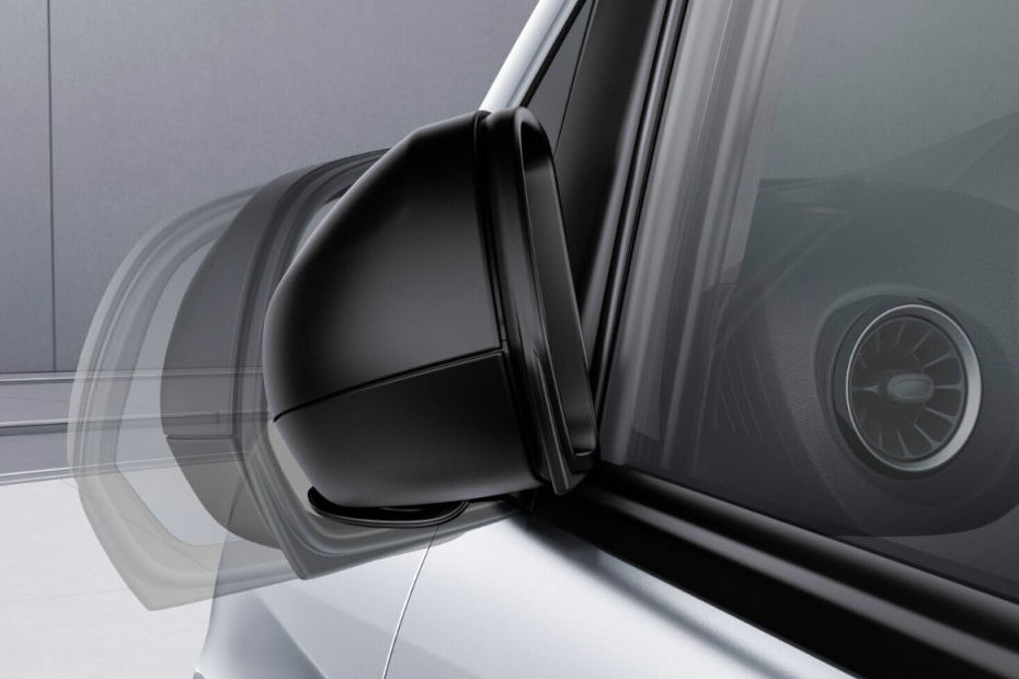 Mercedes-Benz Vito Tourer Drivers Side Mirror Rear Angle