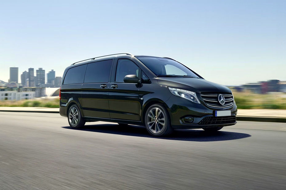 Vito Tourer Front angle low view