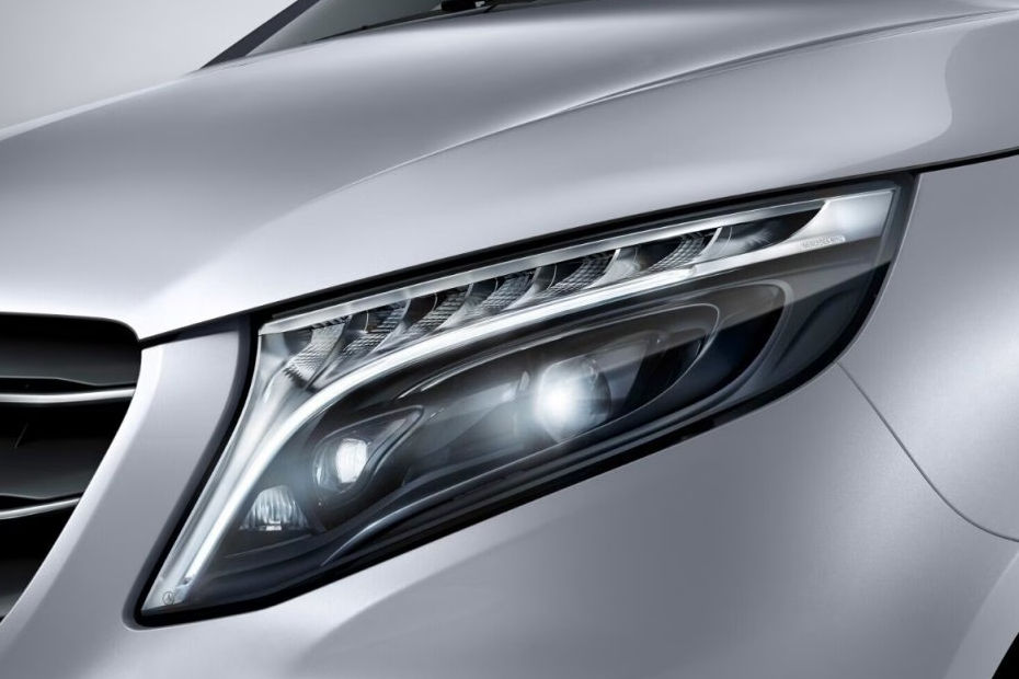 Vito Tourer Headlight