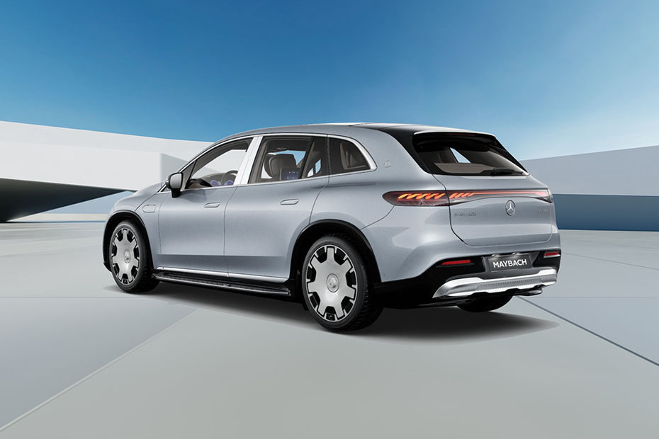 Rear Cross Side View of Mercedes-Benz Maybach EQS SUV