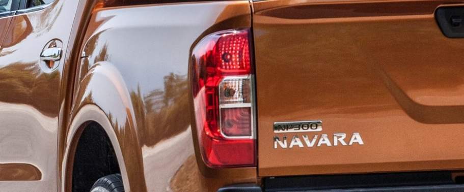 เอ็นพี 300 นาวาร่า สปอร์ตเทค เคซี Tail light