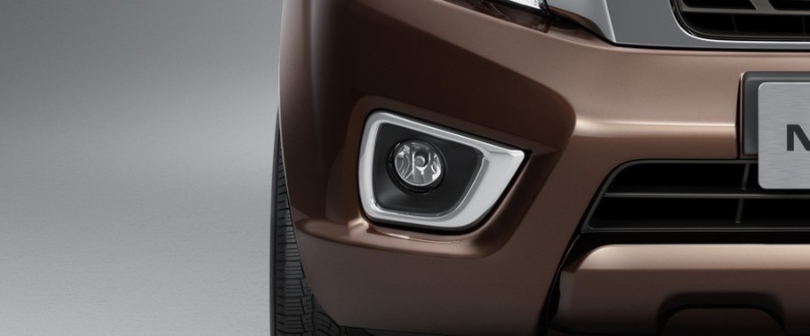 เอ็นพี 300 นาวาร่า สปอร์ตเทค ดีซี Front Fog Lamp