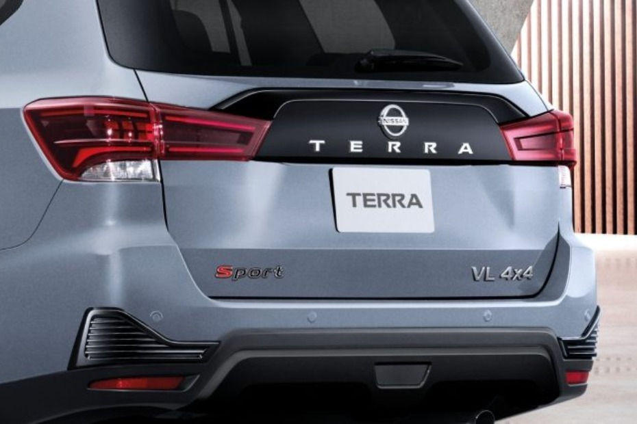 Nissan Terra