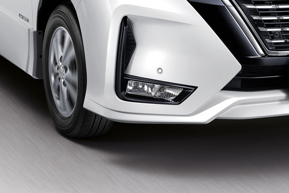 Serena Front Fog Lamp Serena Front Fog Lamp