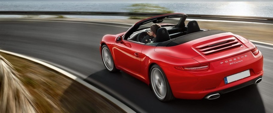 911 คาร์เรร่า คาบริโอเน็ต Side view