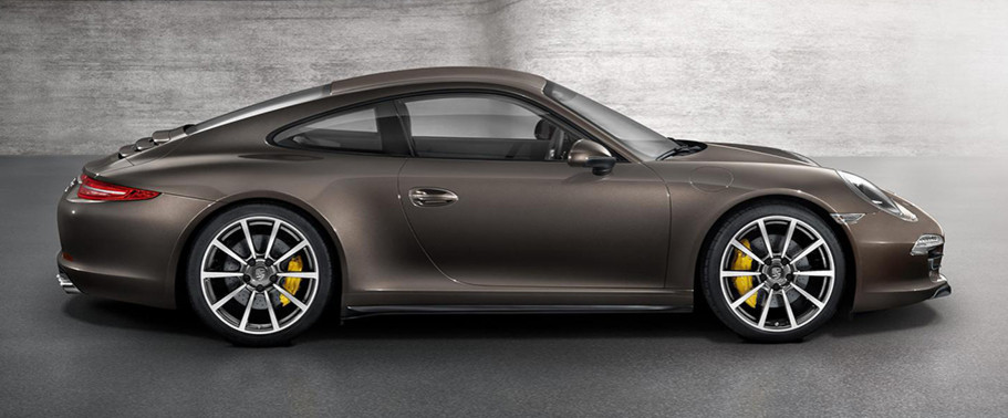 ปอร์เช่ 911 คาร์เรร่า 4 เอส Drivers Sideview ปอร์เช่ 911 คาร์เรร่า 4 เอส Drivers Sideview