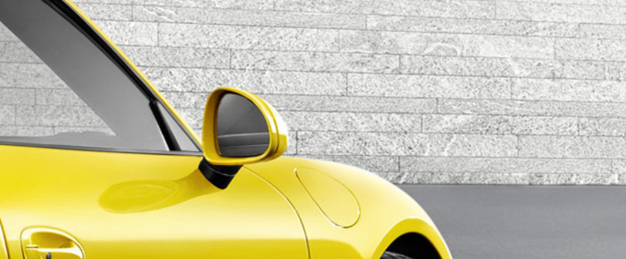 911 คาร์เรร่า 4 เอส คาร์บริโอเน็ต Rear angle view