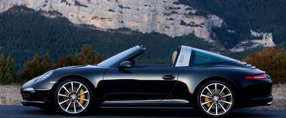 911 ทาร์กา 4 เอส Side view