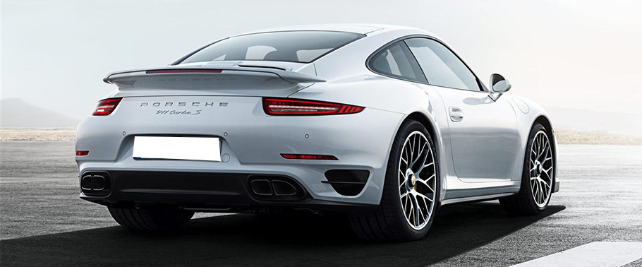 911 Turbo S Rear angle view