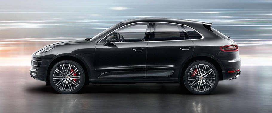 Porsche Macan Turbo Thailand