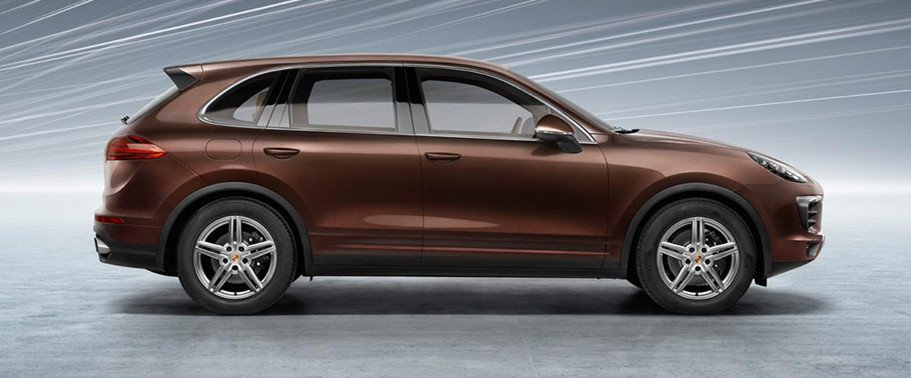 Porsche Cayenne Diesel Drivers Sideview