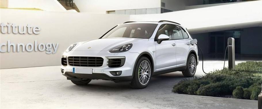 Porsche cayenne se deals hybrid