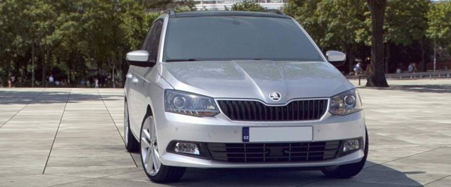 Fabia Combi Medium Angle Front View Fabia Combi Medium Angle Front View