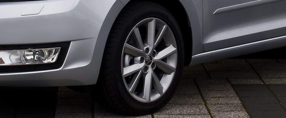 Rapid Spaceback Greenline Wheel Rapid Spaceback Greenline Wheel