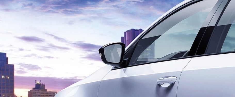 ออคตาเวีย กรีนไลน์ Rear angle view ออคตาเวีย กรีนไลน์ Rear angle view