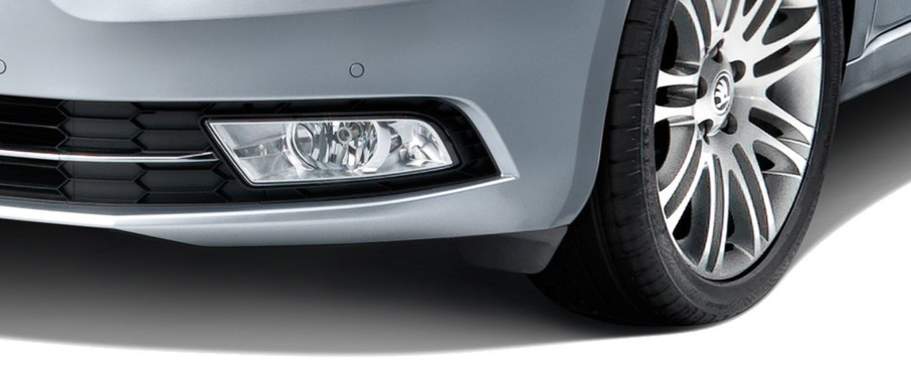 Superb Combi Front Fog Lamp Superb Combi Front Fog Lamp