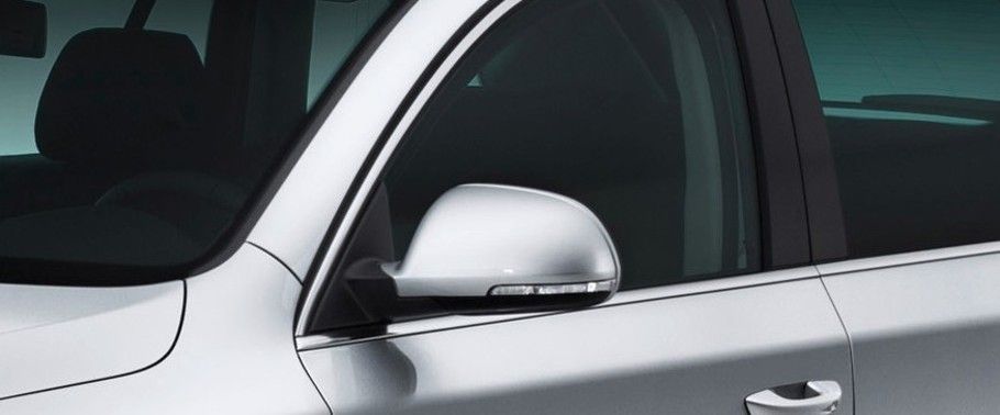 Superb Combi Greenline Rear angle view Superb Combi Greenline Rear angle view