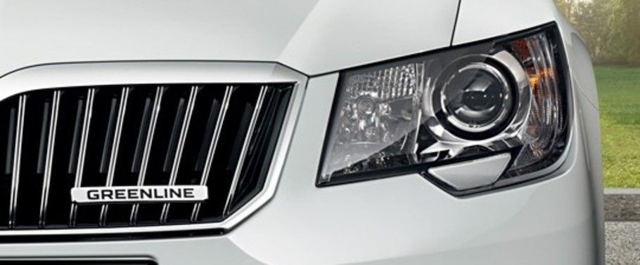 Superb Combi Greenline Headlight Superb Combi Greenline Headlight