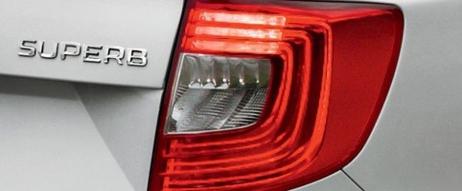 Superb Combi Greenline Tail light Superb Combi Greenline Tail light