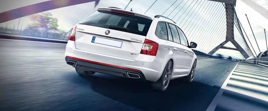 Skoda Octavia Combi RS Images, See complete Octavia Combi RS Photos in  Thailand