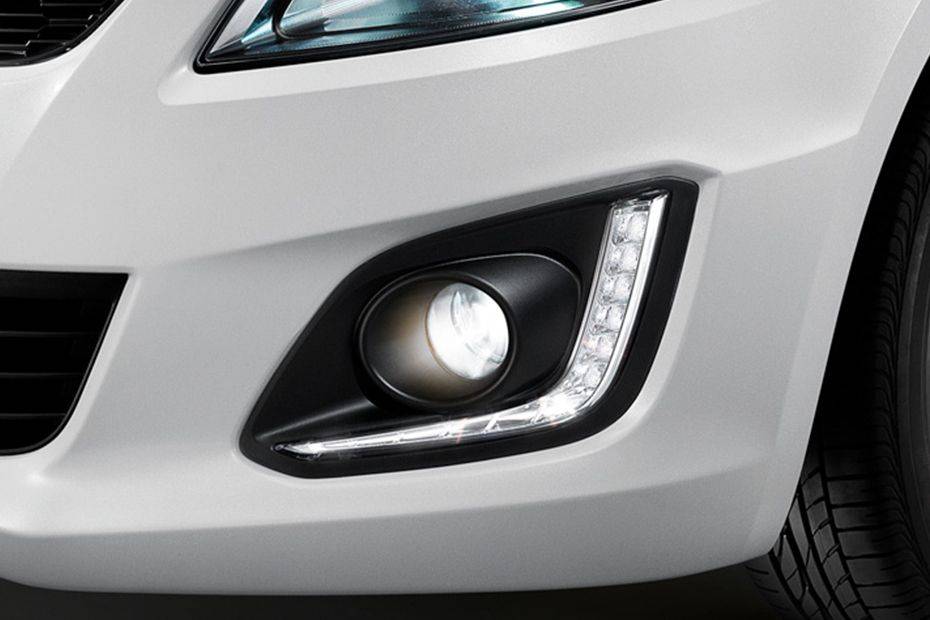 Swift (2016-2017) Front Fog Lamp Swift (2016-2017) Front Fog Lamp