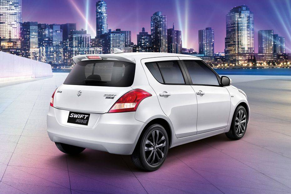 Swift (2016-2017) Rear angle view Swift (2016-2017) Rear angle view
