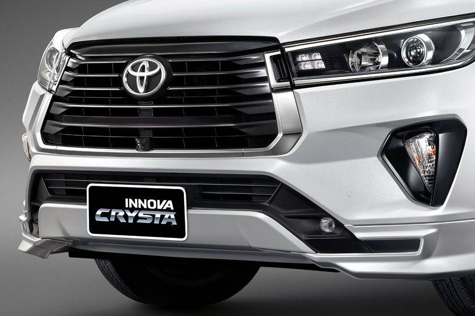 Innova Crysta Grille View Innova Crysta Grille View