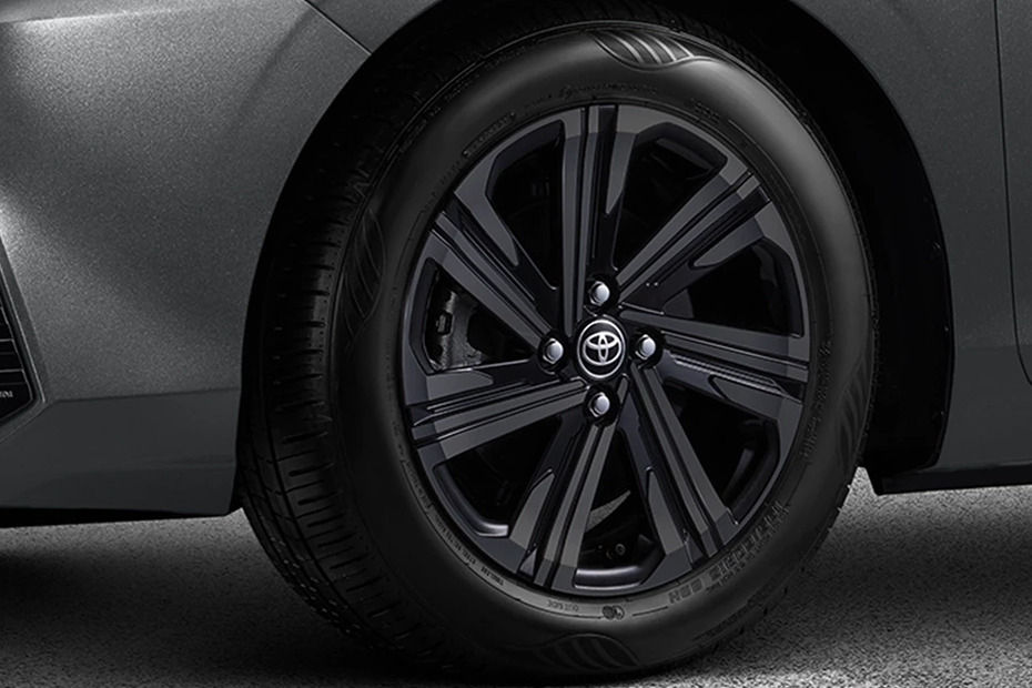 Yaris Ativ Nightshade Wheel Yaris Ativ Nightshade Wheel