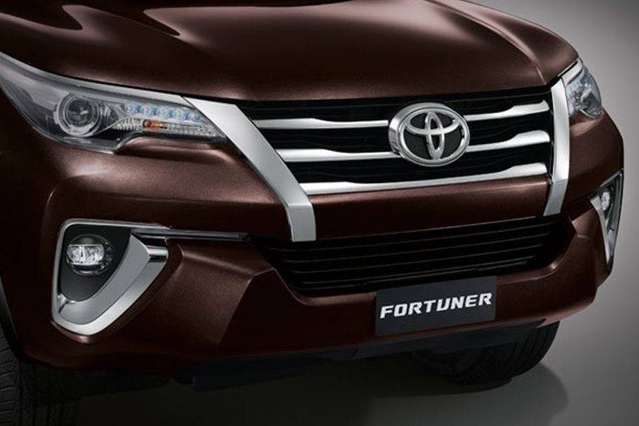 Fortuner Grille View