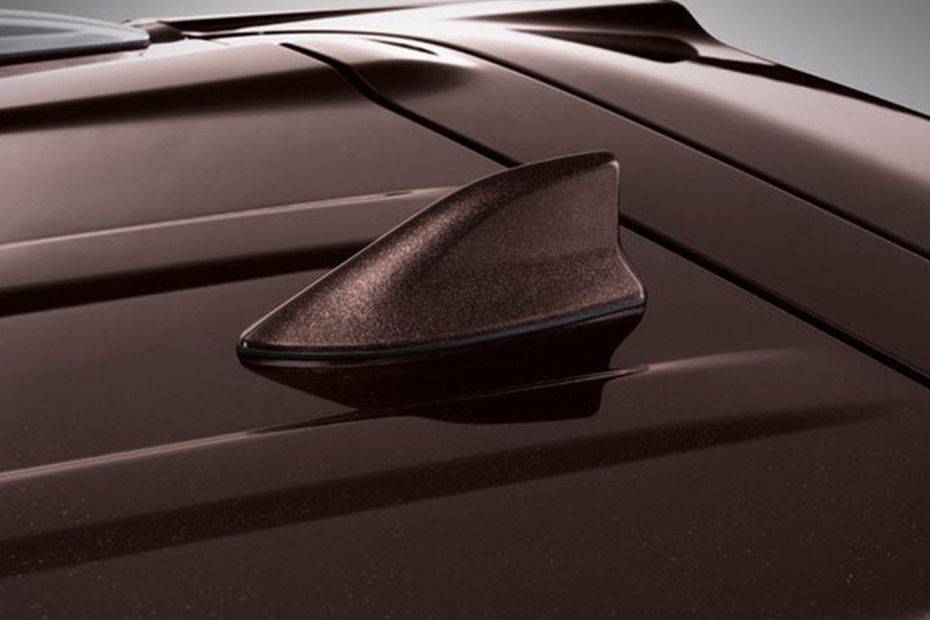 Fortuner Roof Antenna