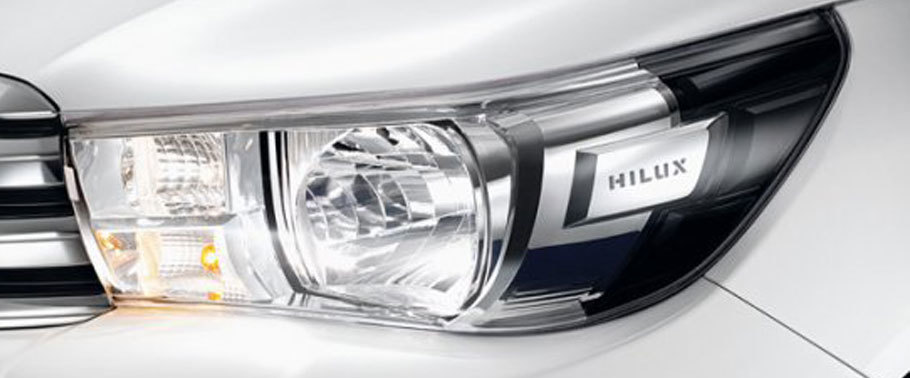 ไฮลักซ์ รีโว สแตนดาร์ด แค็ป 2011 Headlight ไฮลักซ์ รีโว สแตนดาร์ด แค็ป 2011 Headlight