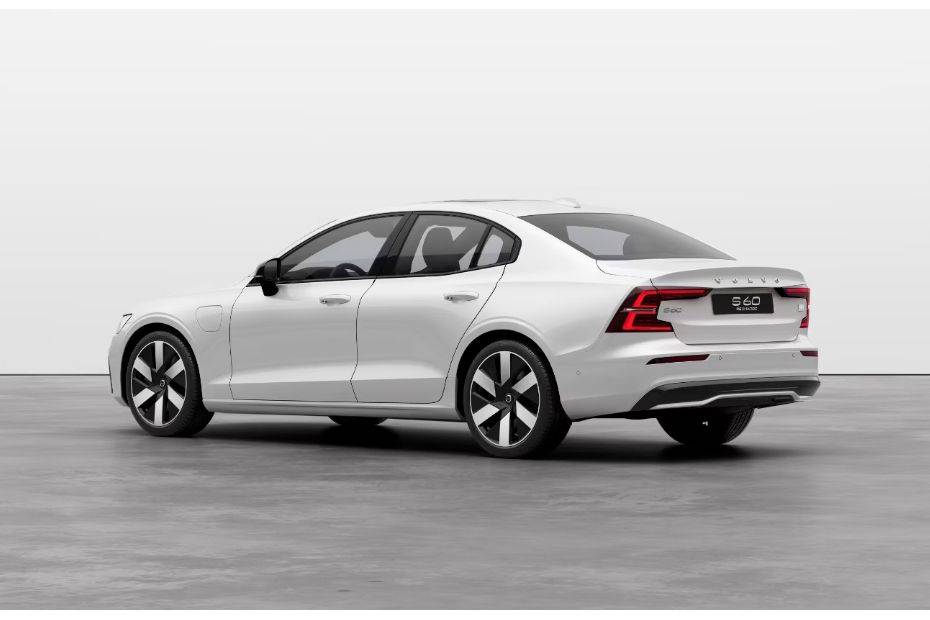 Rear Medium View of วอลโว่ S60 Recharge Rear Medium View of วอลโว่ S60 Recharge