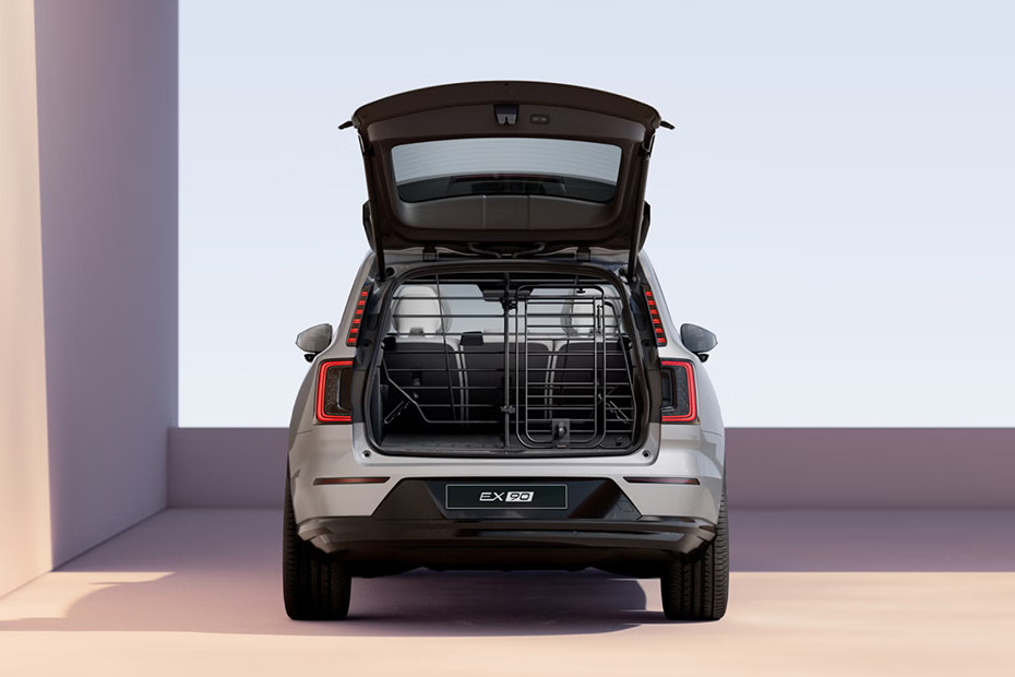 EX90 Trunk Open EX90 Trunk Open