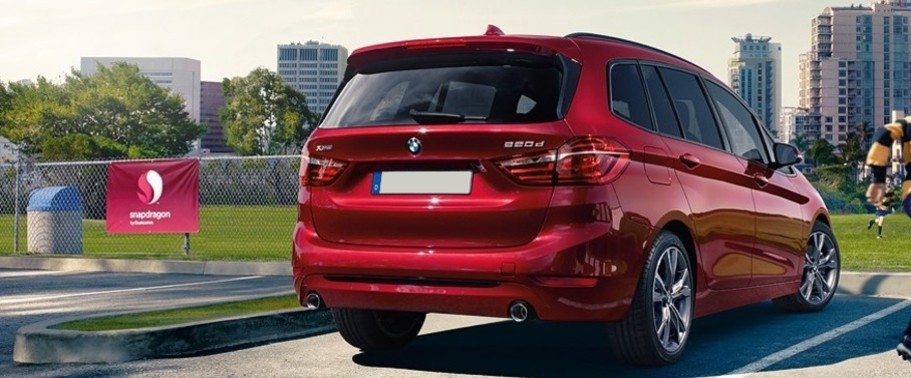 2 Series Gran Tourer Rear angle view