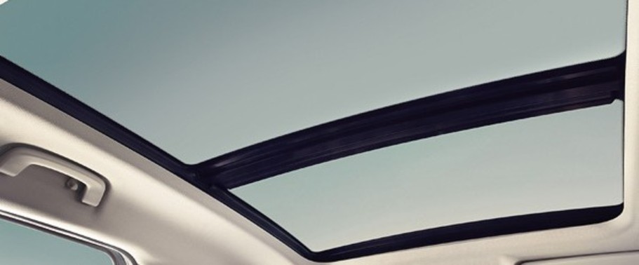 BMW 2 Series Gran Tourer Driver's Side View Door Open