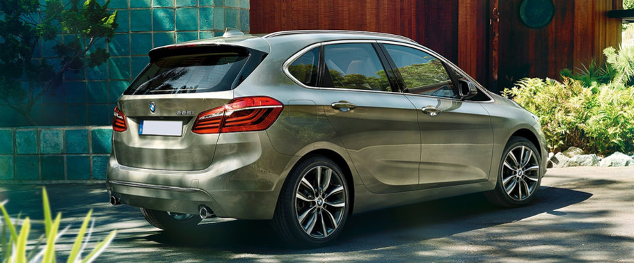 ซีรีย์ 2 แอคทีฟ ทัวเรอร์ Rear angle view ซีรีย์ 2 แอคทีฟ ทัวเรอร์ Rear angle view