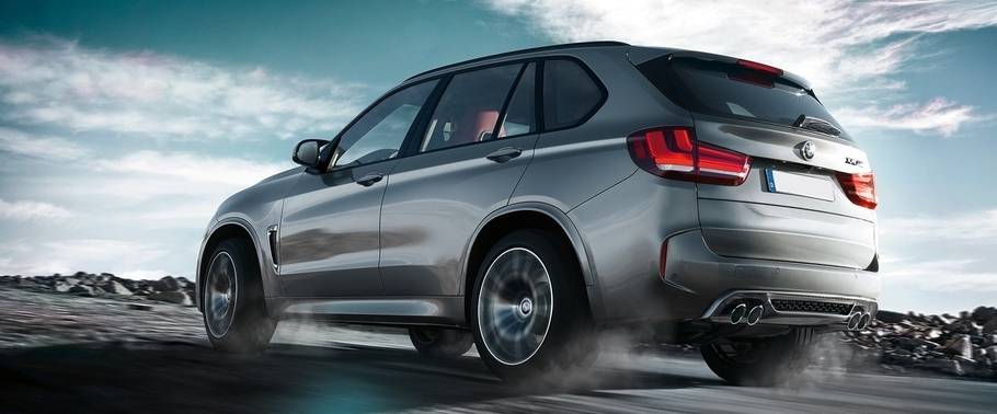 X5 M Side view X5 M Side view