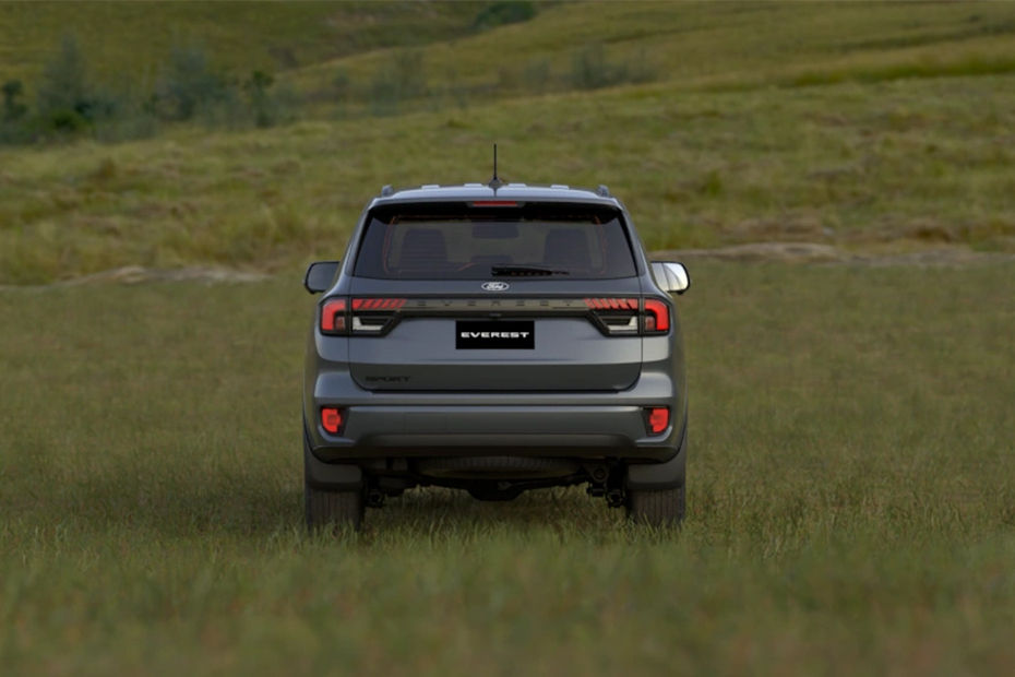Full Rear View of Ford Everest Sport