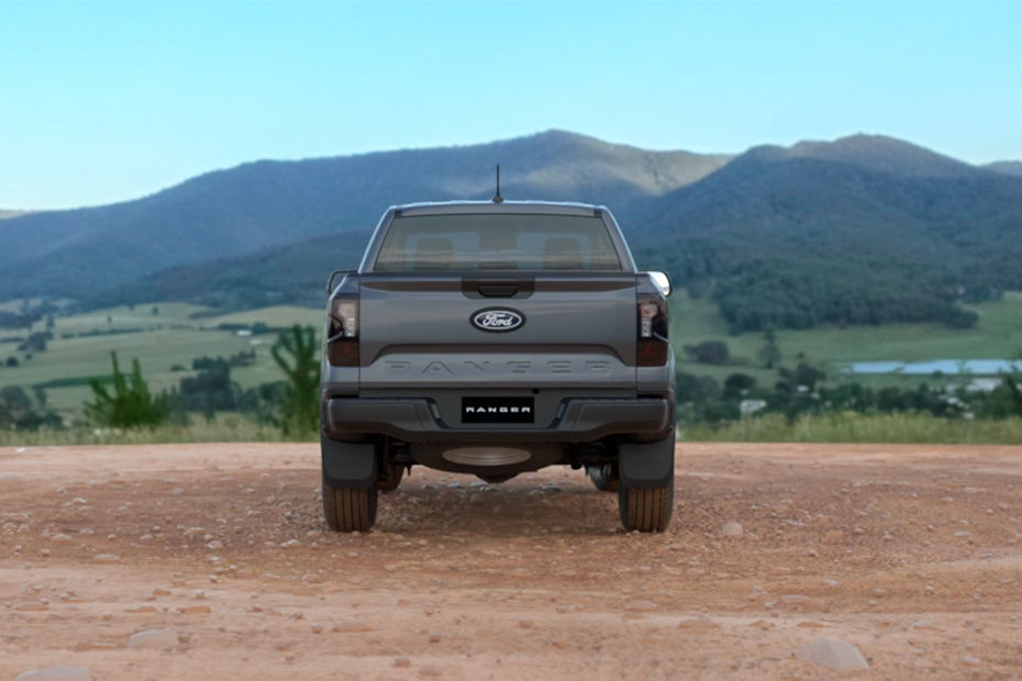 Full Rear View of Ford Ranger XLS